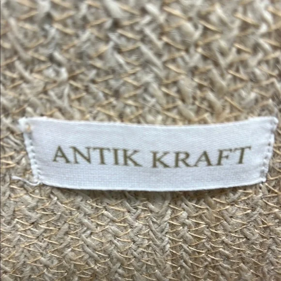 Antik Kraft Tan Floral 🌺 Shoulder Bag | 100% Jute | Magnetic Closure ✨ - Picture 9 of 11